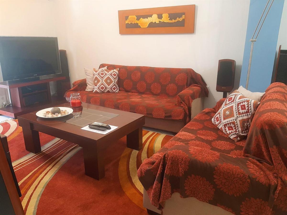 Large Terrace Apartment Near City Centre เอเธนส์ ภายนอก รูปภาพ